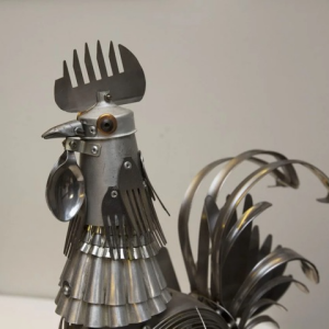 BENJA CARRERES: Homenaje al amigo y al artista que transformaba la chatarra en esculturas de profundo significado